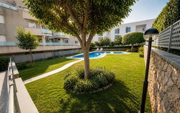 Property slide 8