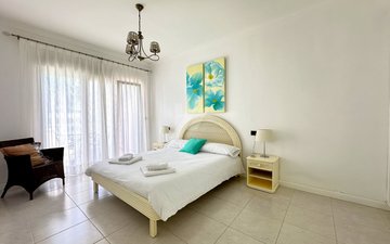 Property slide 10