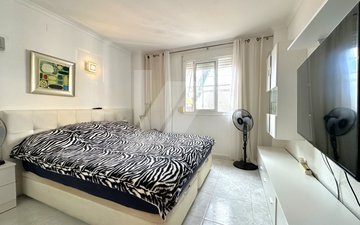 Property slide 15