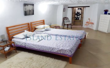 Property slide 11