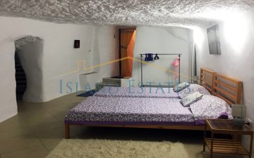 Property slide 15
