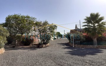 Property slide 20