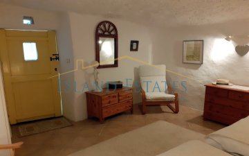 Property slide 18