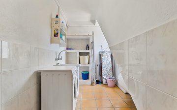 Property slide 20