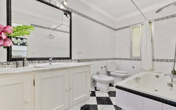 Property slide 18