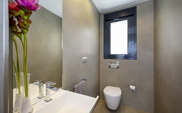 Property slide 19