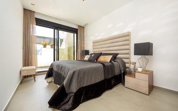 Property slide 20