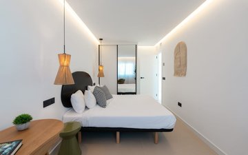 Property slide 18