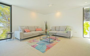 Property slide 16