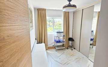 Property slide 6