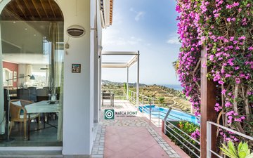 Property slide 27