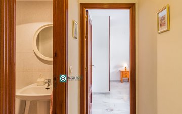 Property slide 39