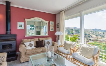 Property slide 44