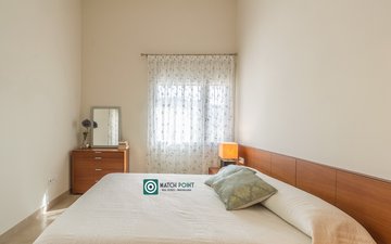 Property slide 45