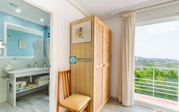 Property slide 49