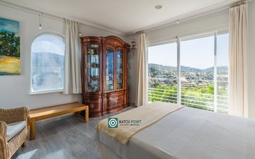 Property slide 55