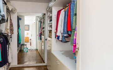 Property slide 73