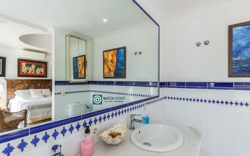 Property slide 76