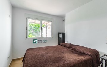 Property slide 85