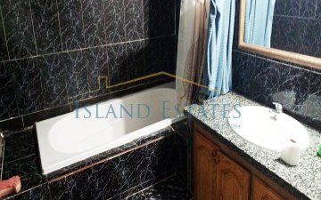 Property slide 7