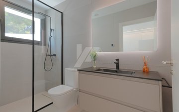 Property slide 10