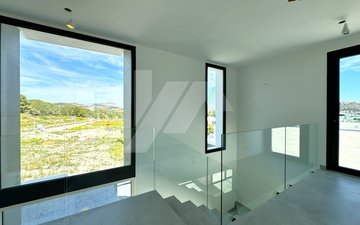 Property slide 17