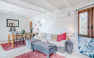 Property slide 15