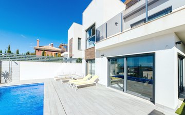 Property slide 7