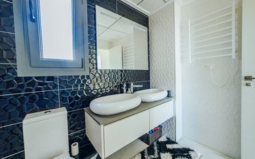 Property slide 18