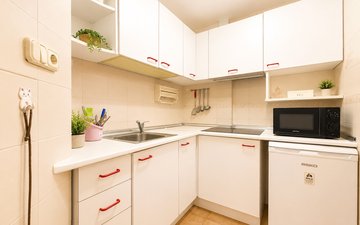 Property slide 7