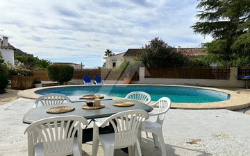 Property slide 17