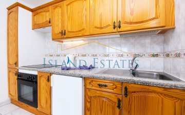 Property slide 10