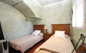 Property slide 17