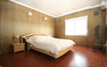 Property slide 30