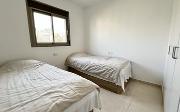 Property slide 10