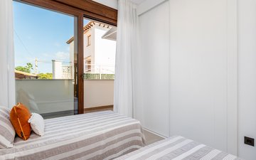 Property slide 15