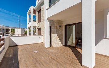 Property slide 19