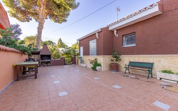 Property slide 23