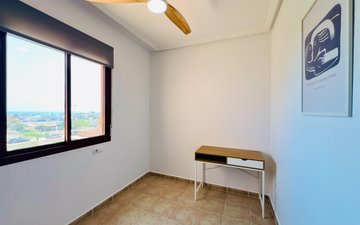 Слайд недвижимости 12