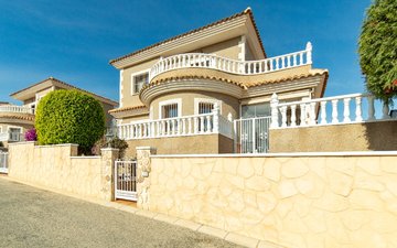 Property slide 22