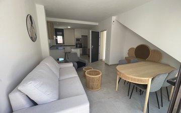 Property slide 6