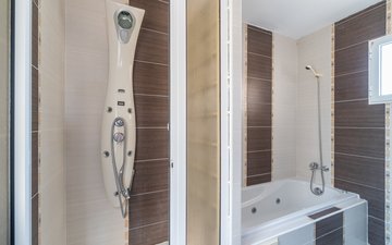 Property slide 21