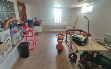 Property slide 17