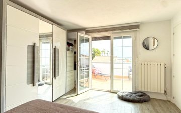 Property slide 23