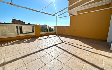 Property slide 25