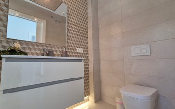 Property slide 10