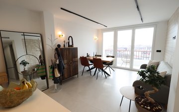 Property slide 7