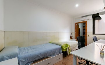 Property slide 15
