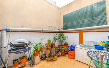 Property slide 19