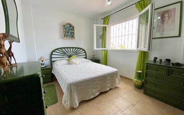 Property slide 22
